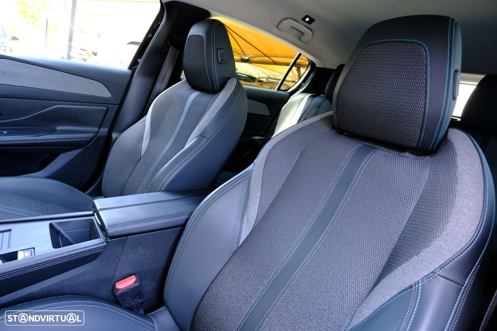 Peugeot 308 1.2 PureTech Allure Pack EAT8 - 9