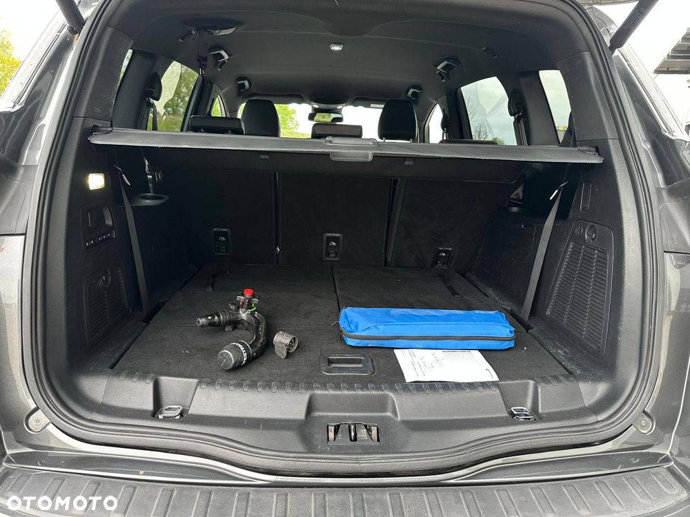 Ford S-Max - 19