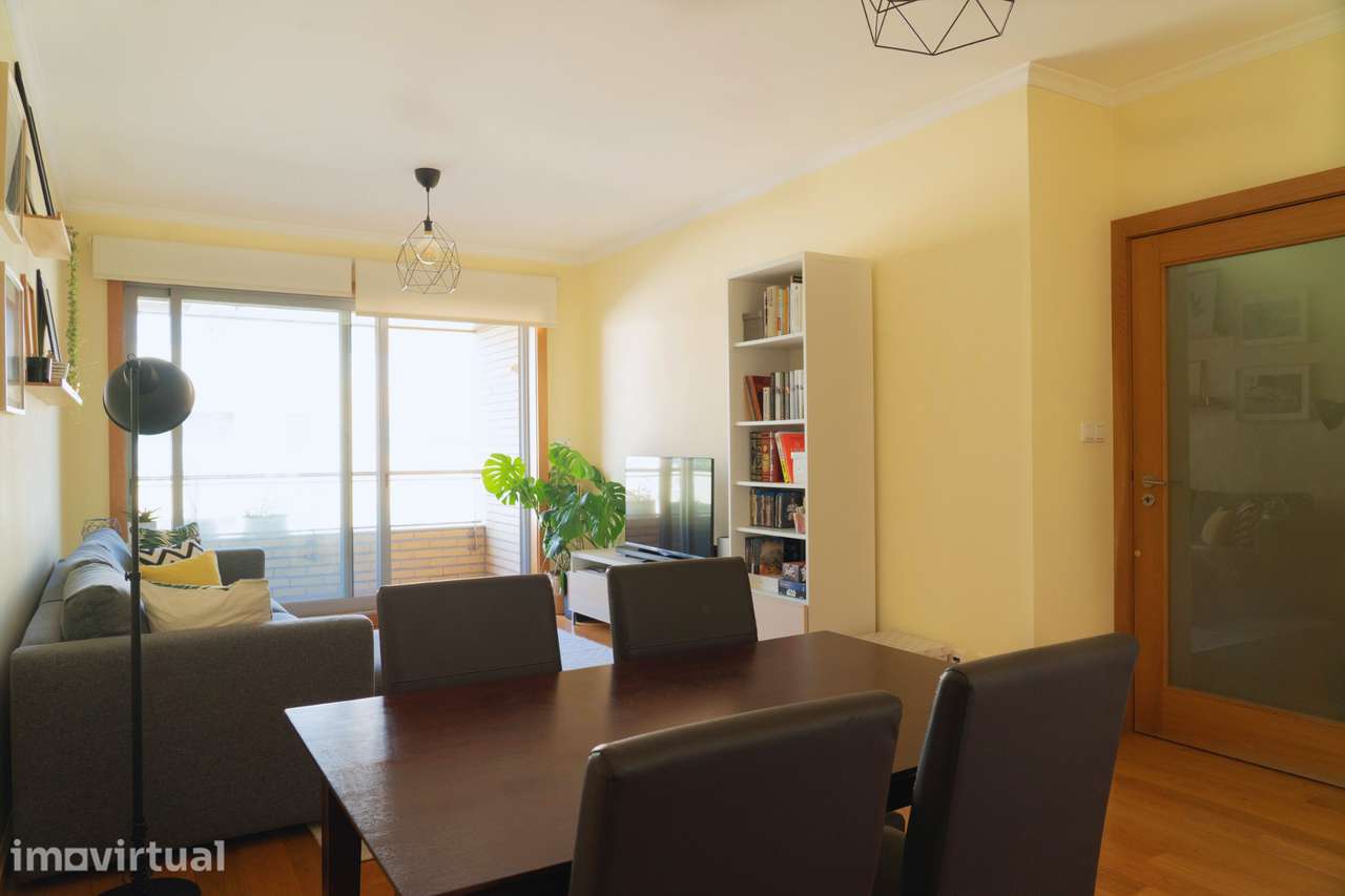 Apartamento T2 na Boavista em zona residencial. - Grande imagem: 2/10