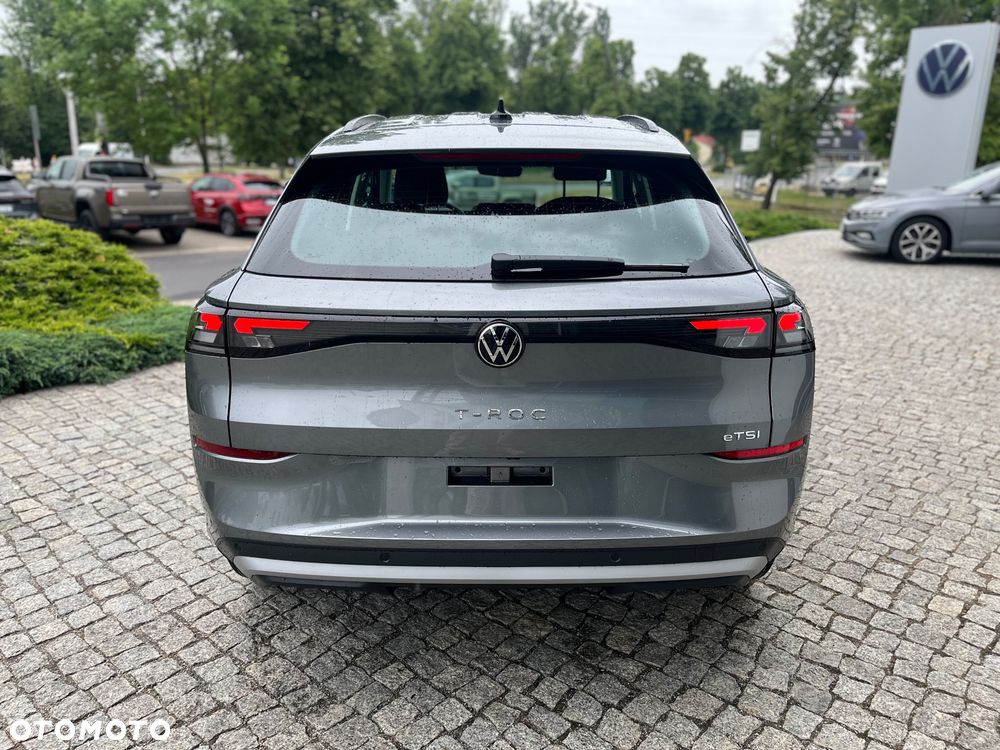 Volkswagen T-Roc 1.5 eTSI OPF DSG Life - 8