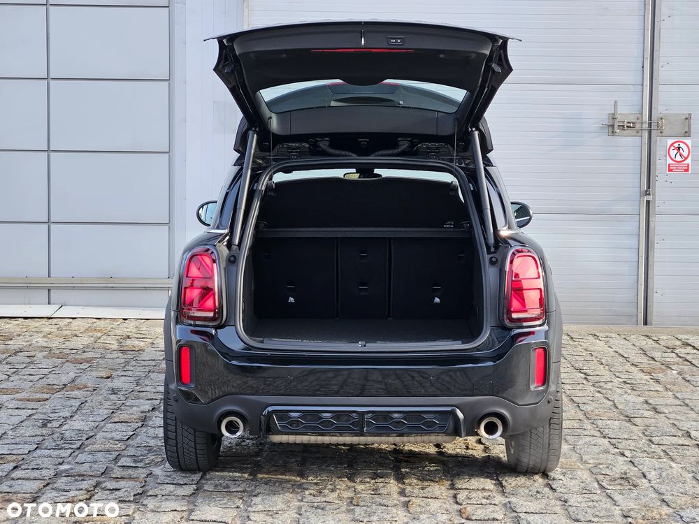 MINI John Cooper Works ALL4 sport - 19