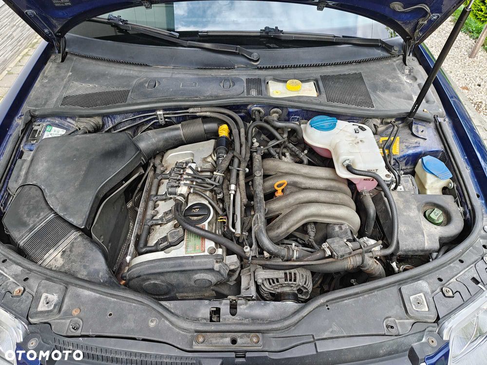 Volkswagen Passat - 4
