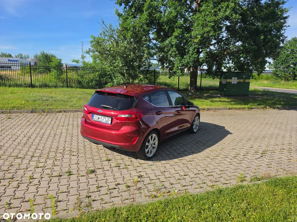 Ford Fiesta 1.0 EcoBoost S&S TITANIUM - 22