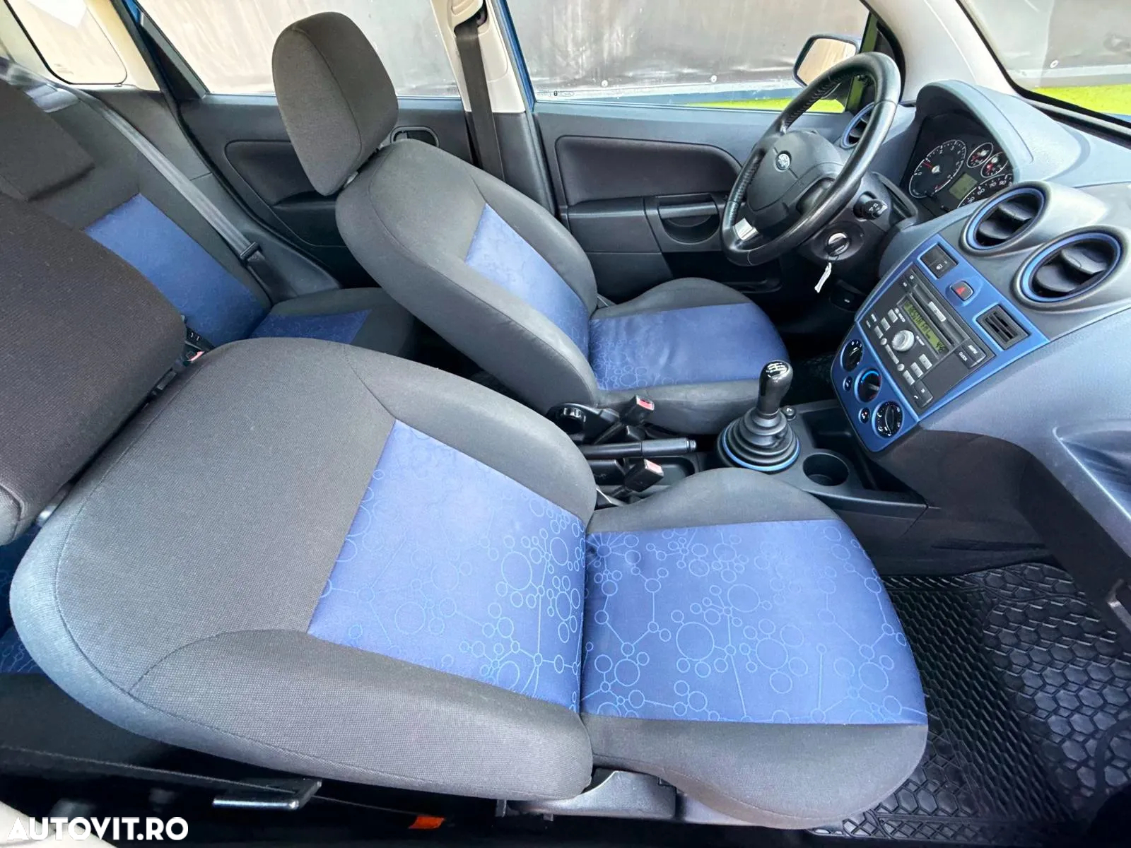 Ford Fiesta 1.4 Blues - 16