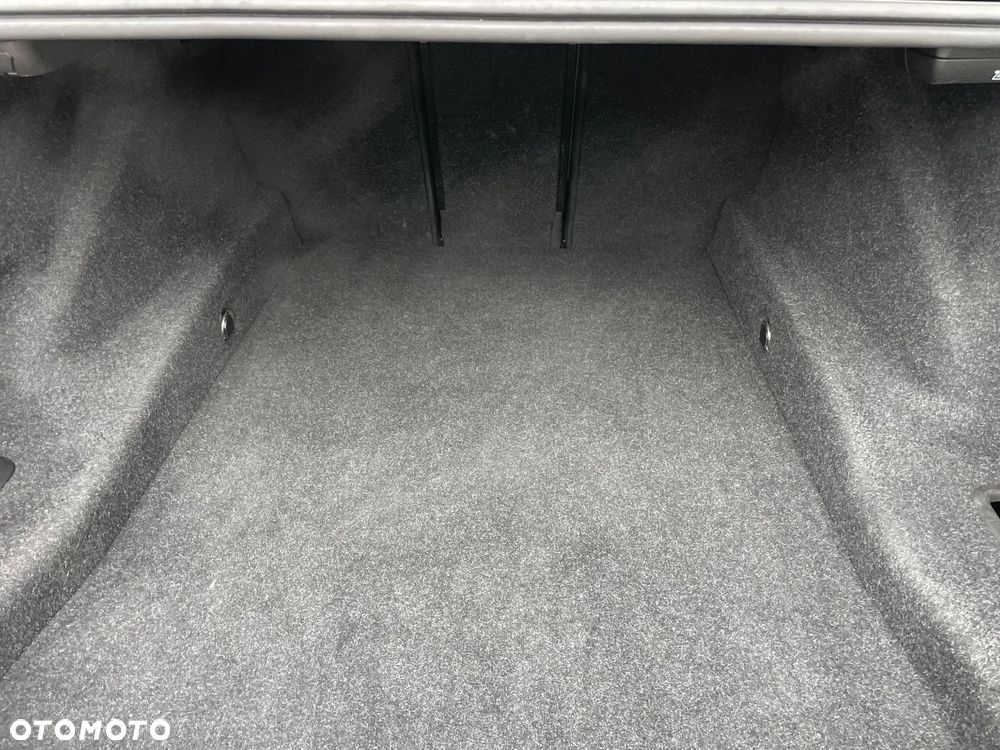 BMW Seria 5 520d xDrive M Sport sport - 40