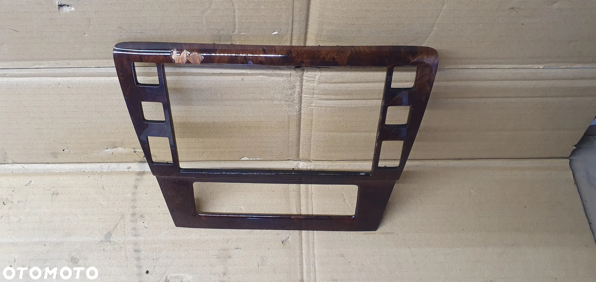 Ramka radia konsoli dekor drewno Skoda Superb I 3U0858069H - 3