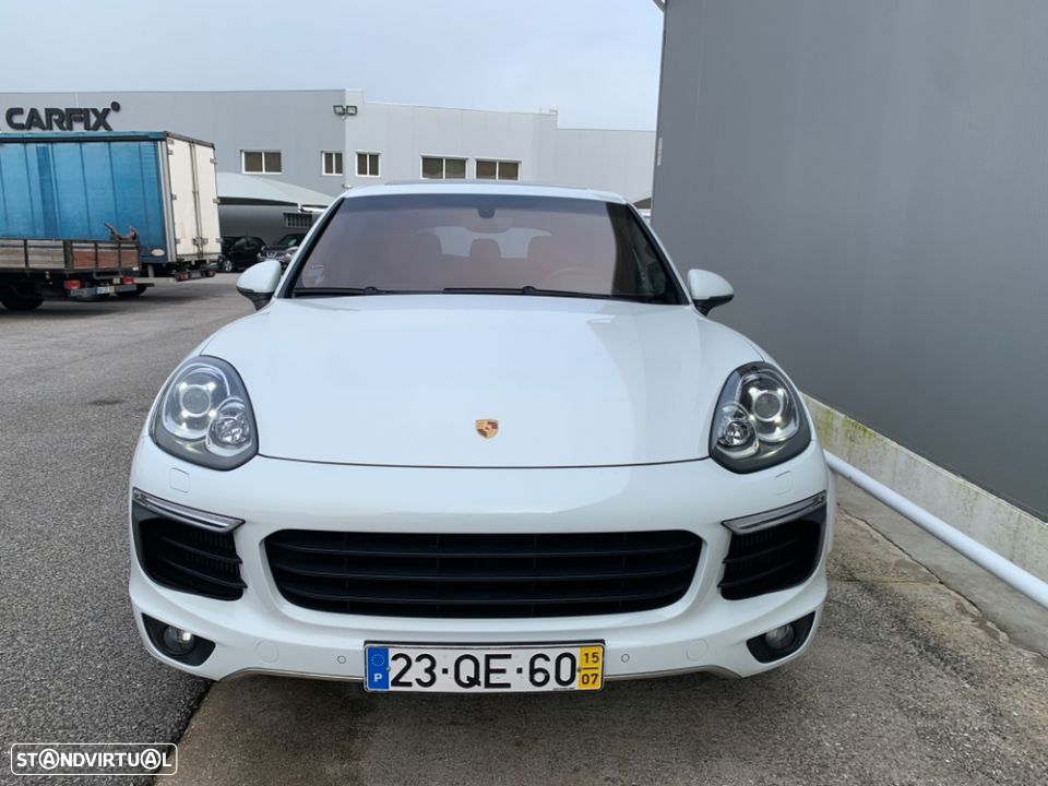 Porsche Cayenne S - 7