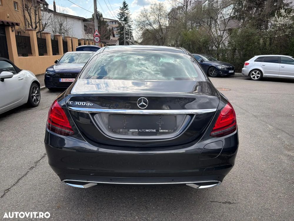 Mercedes-Benz C 300 e 9G-TRONIC Avantgarde - 3
