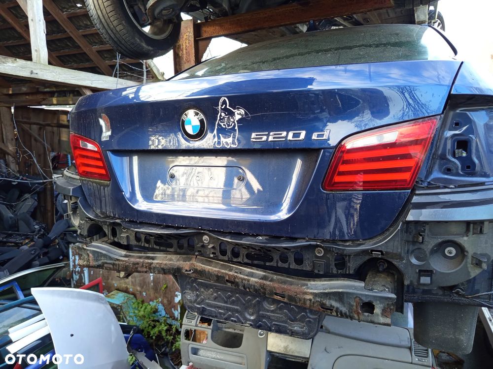 BMW 5 F10 SEDAN 10- PAS TYLNY Z WANNĄ BEZ OKULARÓW - 2