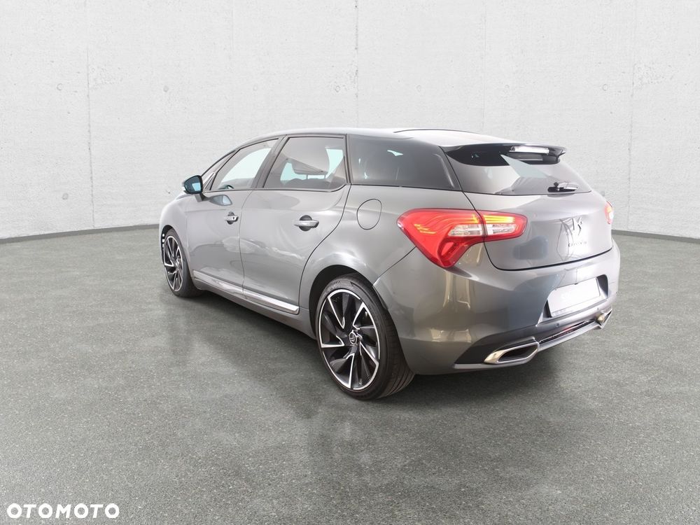 Citroën DS5 - 5