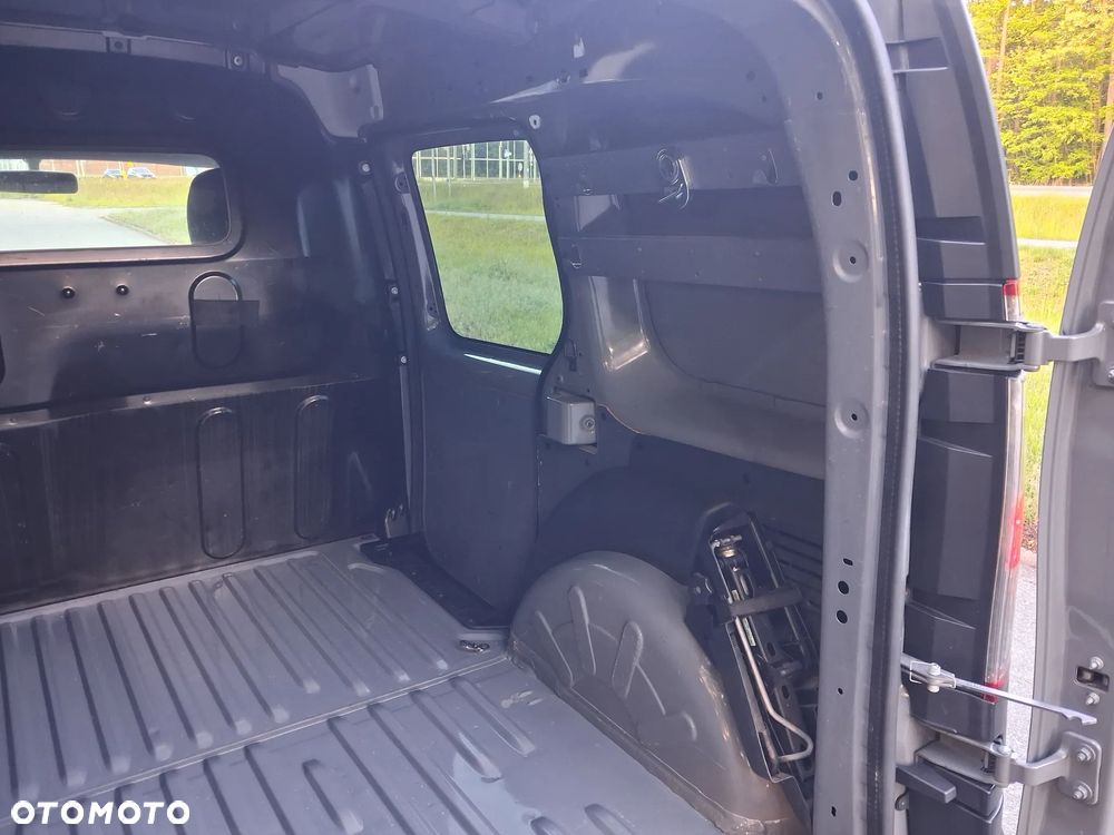 Renault Kangoo - 24