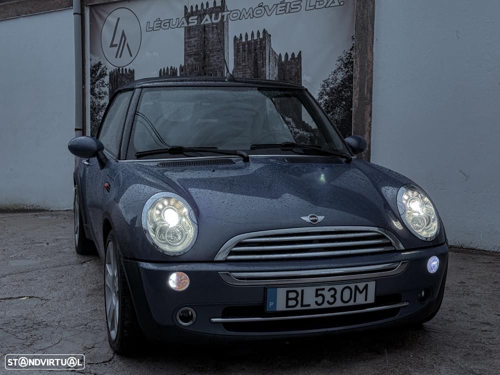 Mini Cabrio 2004 photo 3