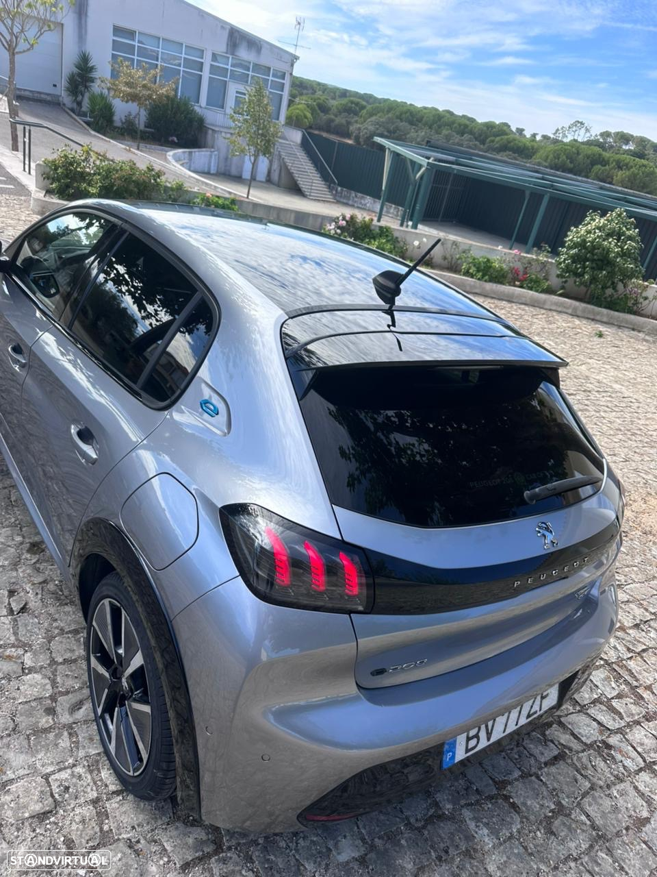 Peugeot 208 Elektromotor 136 Business - 18