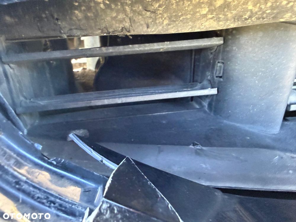 BMW X6 xDrive40i xLine - 29