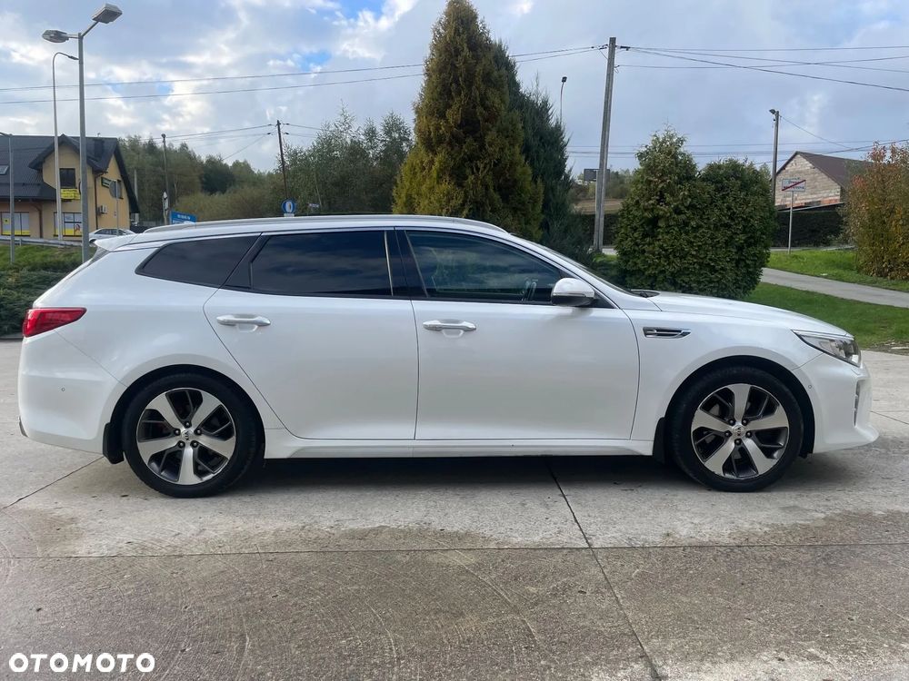 Kia Optima 1.7 CRDI GT Line DCT - 4
