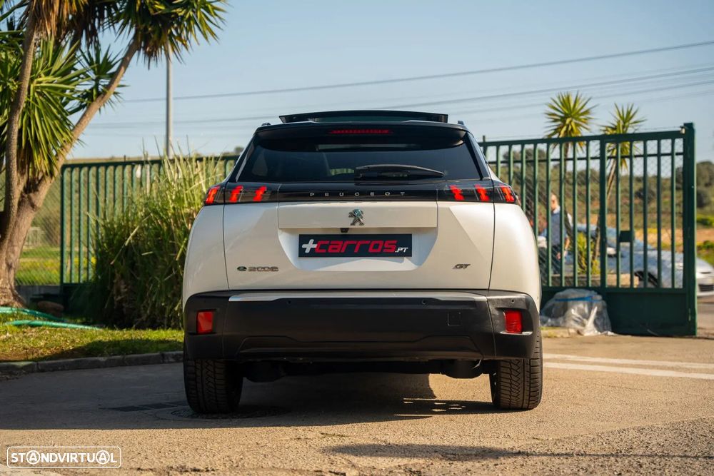 Peugeot e-2008 50 kWh GT - 9