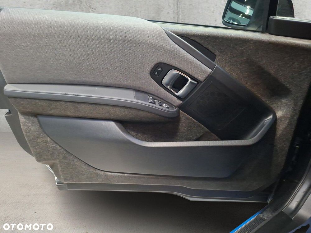 BMW i3 - 11