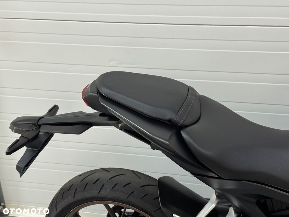 Honda CB - 4