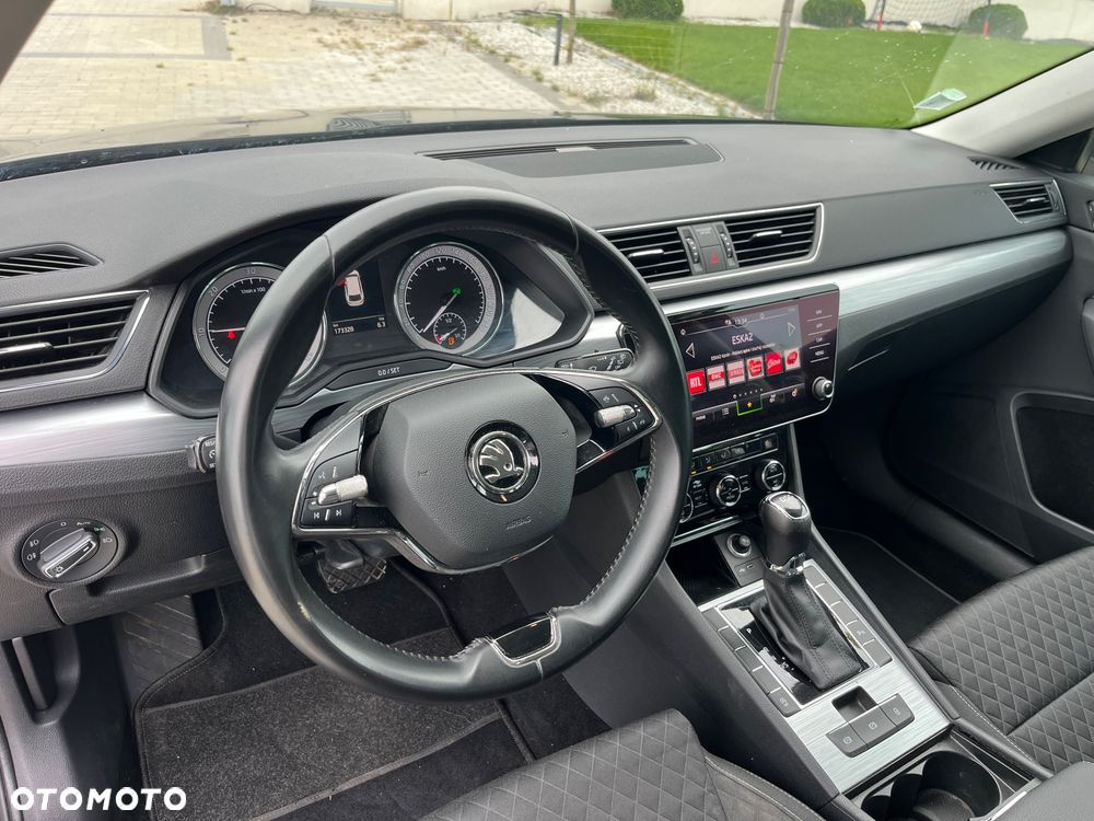 Skoda Superb 2.0 TDI Ambition DSG7 - 14