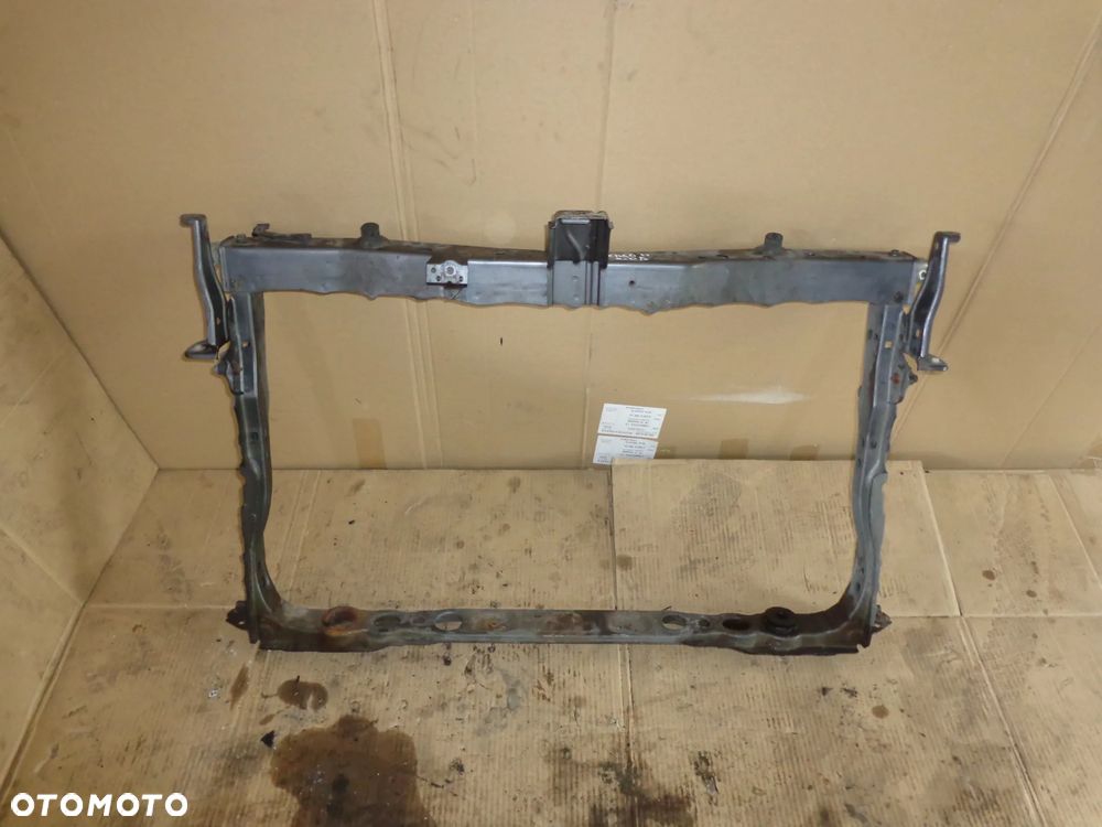 TOYOTA VERSO 09-13 pas przedni 1G3 - 1