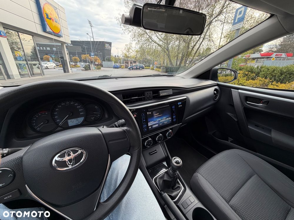 Toyota Corolla 1.33 Active EU6 - 20