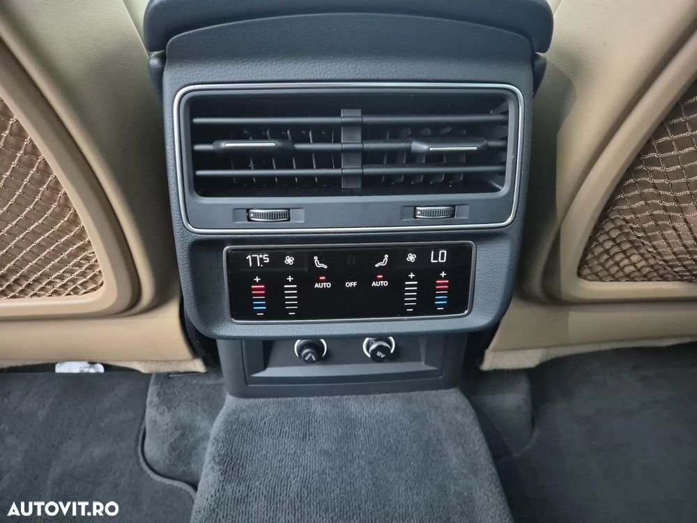 Audi Q7 3.0 50 TDI quattro Tiptronic S Line - 22