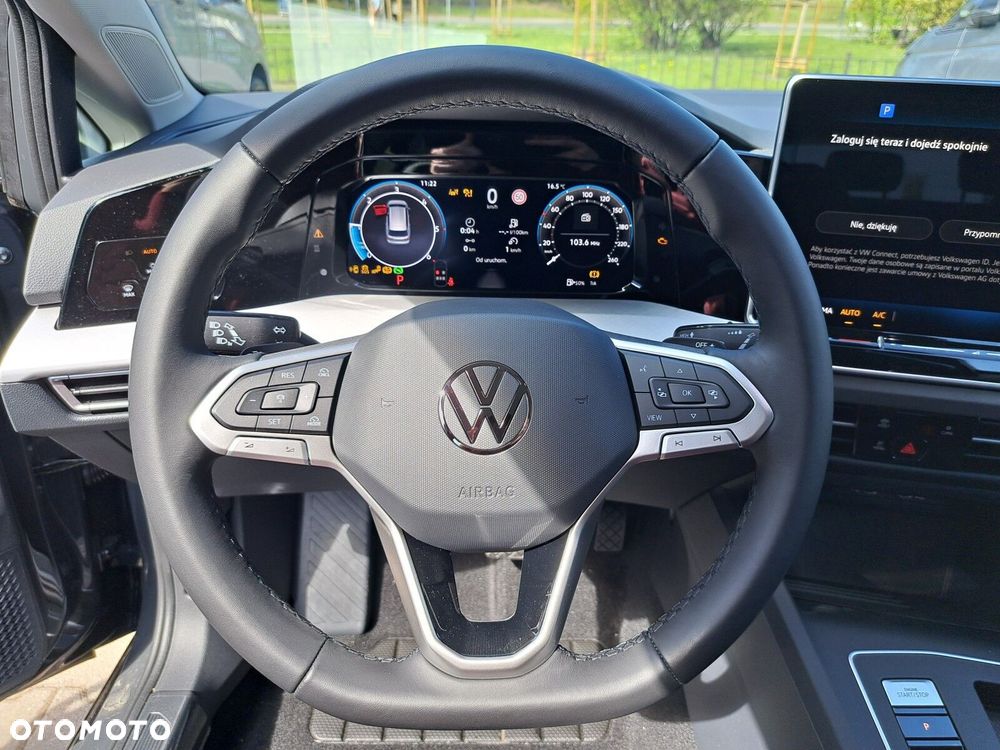 Volkswagen Golf Variant 2.0 TDI Life DSG - 17
