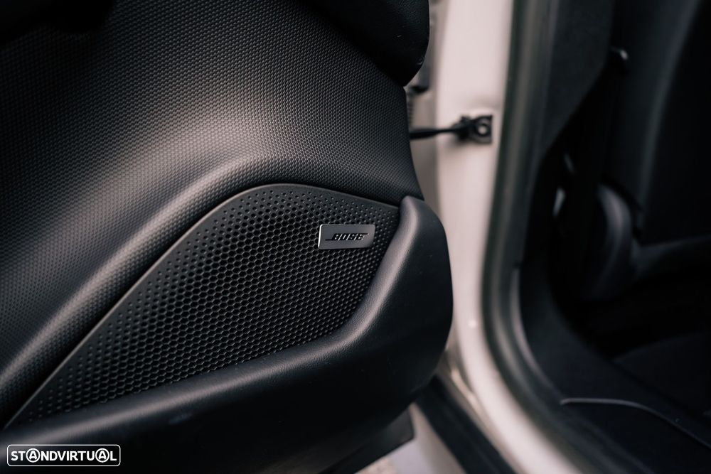 Porsche Taycan Sport Turismo - 22
