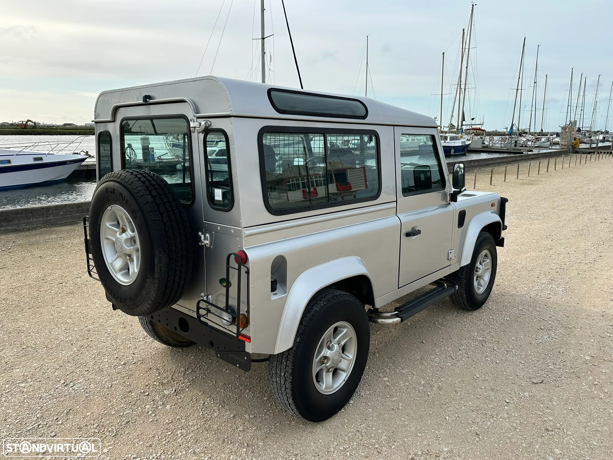 Land Rover Defender 90 SW 2.5 Td5 SE - 44