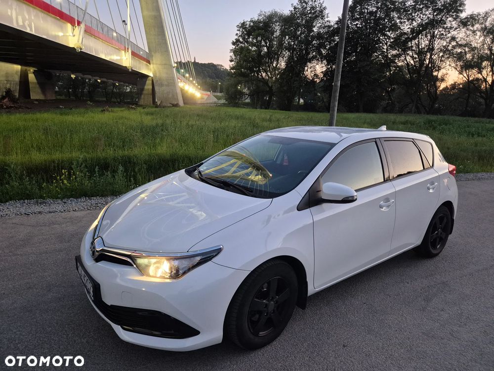 Toyota Auris 1.33 VVT-i Active - 7