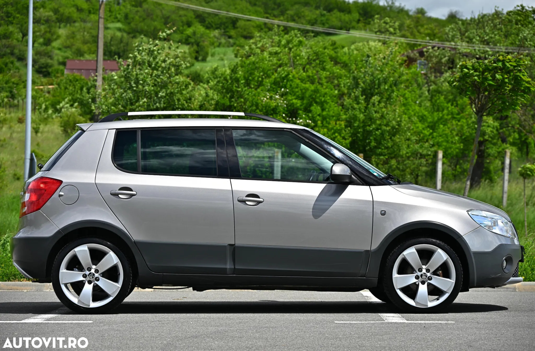 Skoda Fabia 1.2 TSI Scout - 9