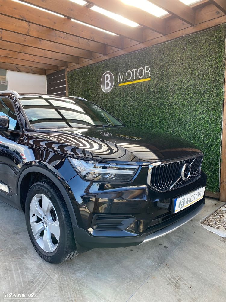 Volvo XC 40 2.0 D3 Momentum Plus - 4