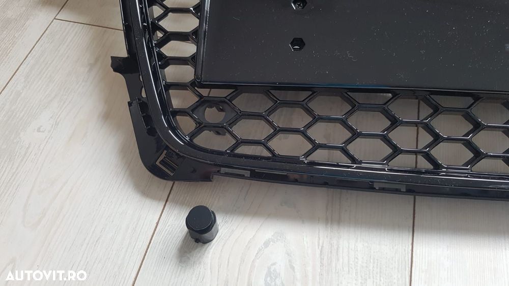 Grila-Fagure-RS4-Look-Audi-A4-B8-2008-2012-Neagra-Lucios-Premium-Noua - 6