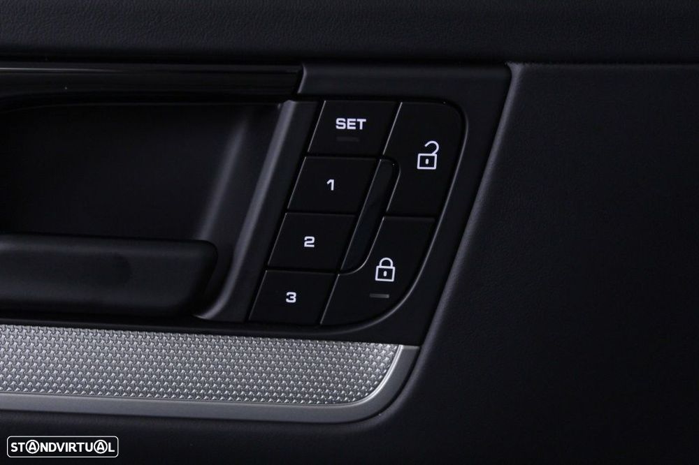 Porsche Cayenne E-Hybrid - 22