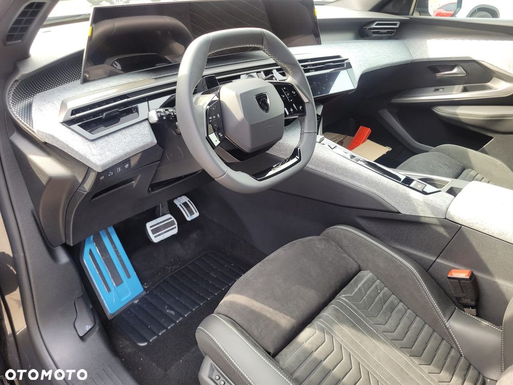 Peugeot 3008 1.6 PHEV 195 GT Exclusive e-DCS7 - 21