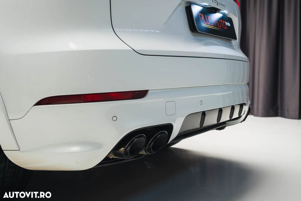 Porsche Cayenne E-Hybrid Tiptronic S Platinum Edition - 37