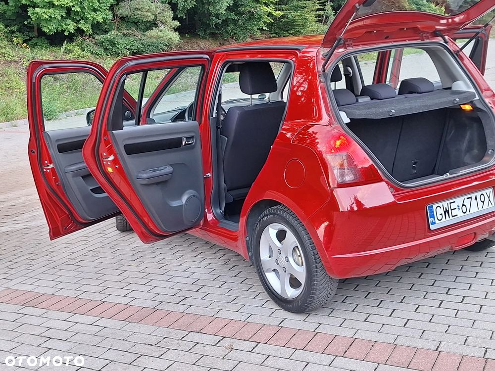 Suzuki Swift 1.3 Comfort - 21