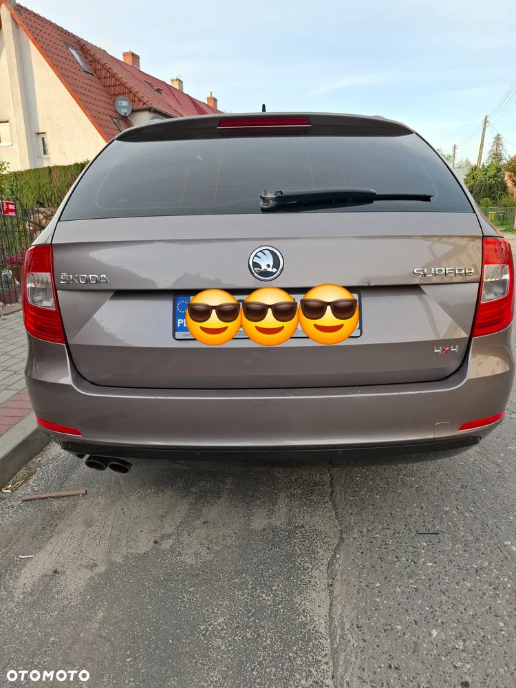 Skoda Superb 2.0 TDI 4x4 Elegance DSG - 3