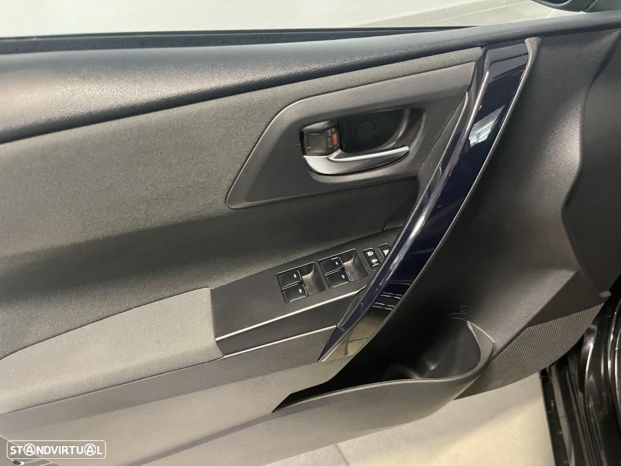 Toyota Auris Touring Sports 1.4 D-4D Active+AC - 16