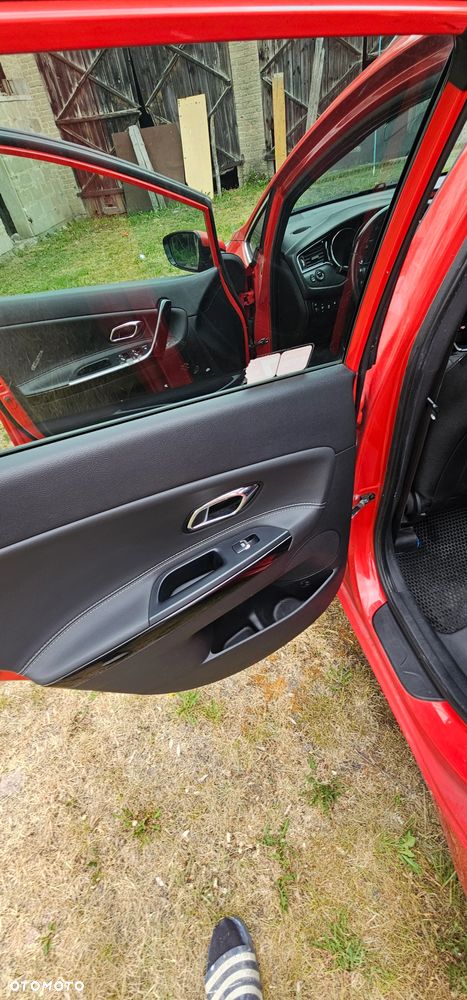 Kia Ceed 1.6 CRDi GT Line DCT - 12