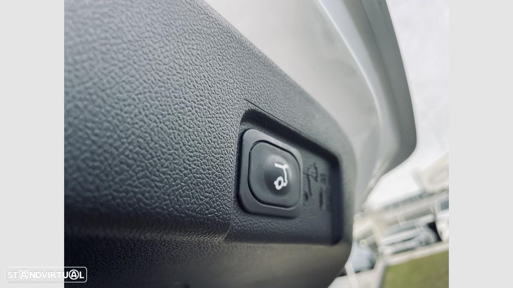 Ford Puma 1.0 EcoBoost MHEV ST-Line X - 23