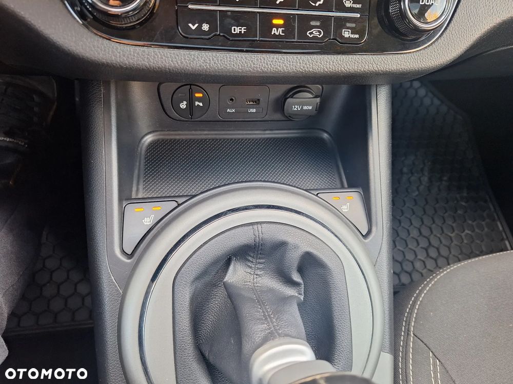 Kia Sportage 1.6 GDI Business Line M 2WD - 12