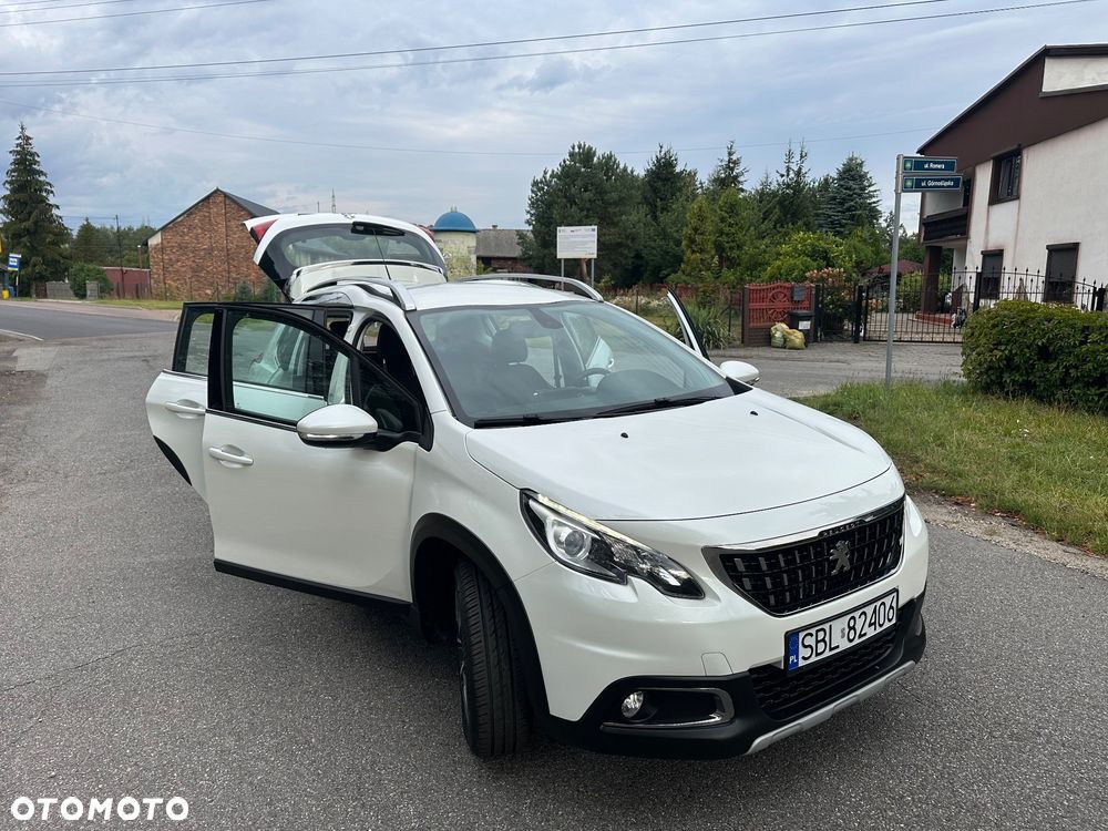 Peugeot 2008 PureTech 110 Stop&Start Allure - 22