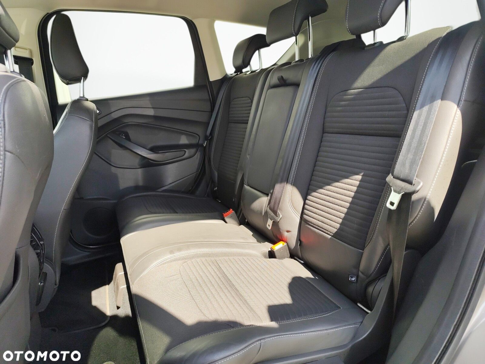 Ford Kuga - 13