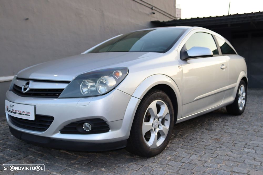 Opel Astra GTC 1.3 CDTi - 1