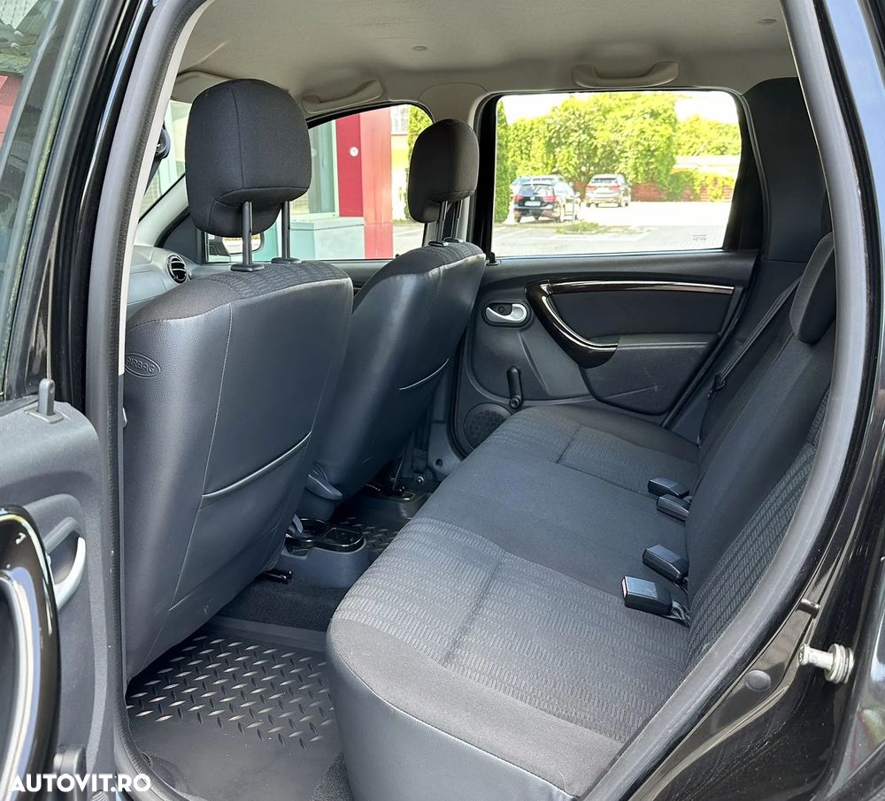 Dacia Duster 1.6 16V 4x4 Laureate - 25