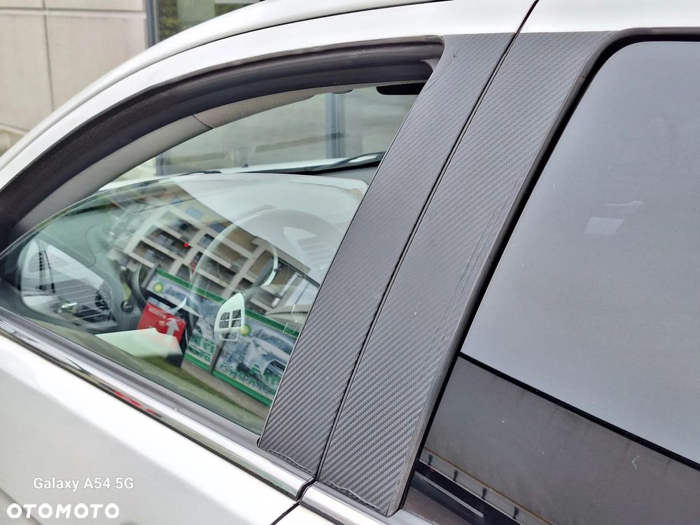 Mitsubishi Lancer 1.5 - 10