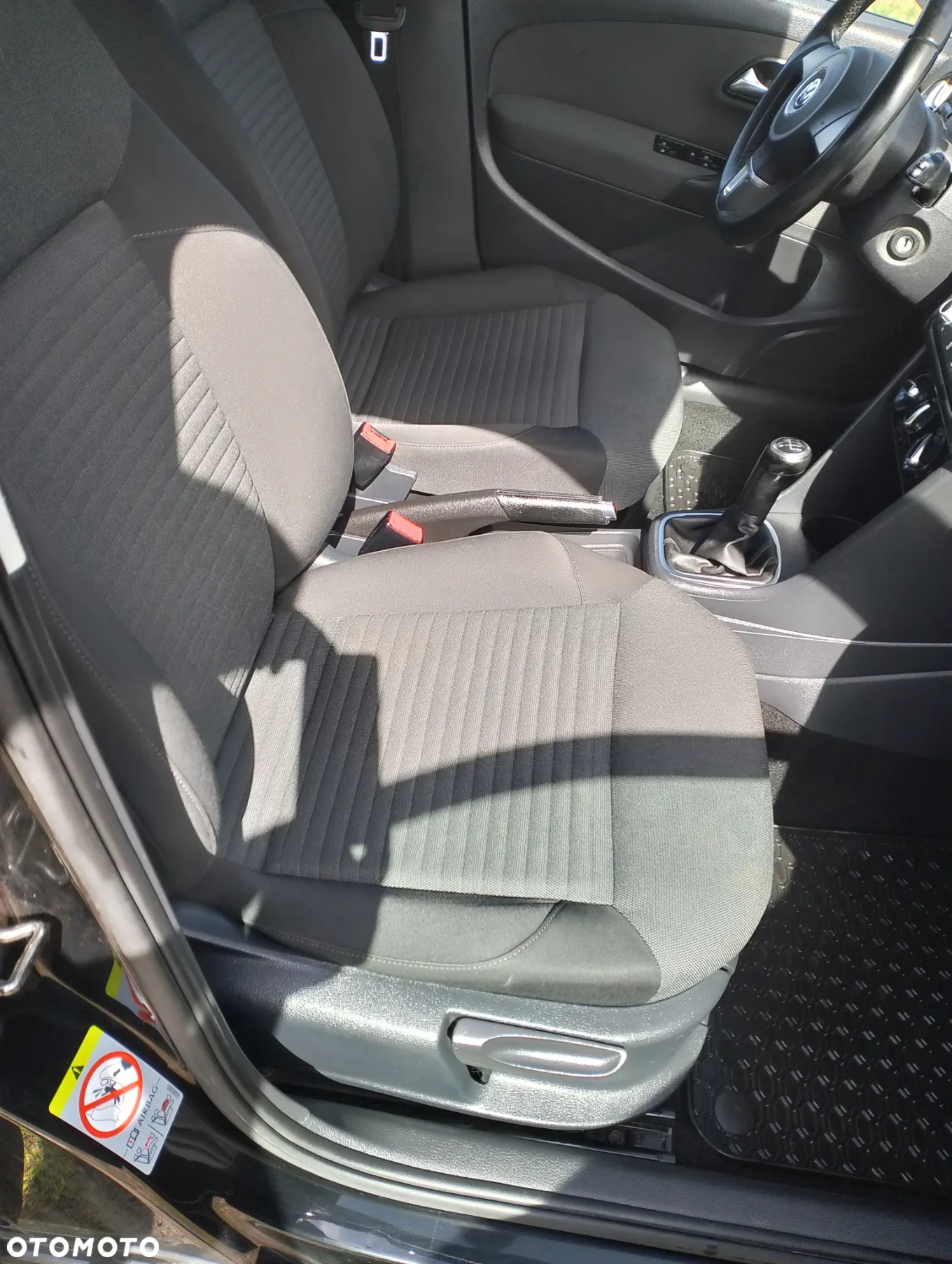 Volkswagen Polo 1.4 16V Highline - 10