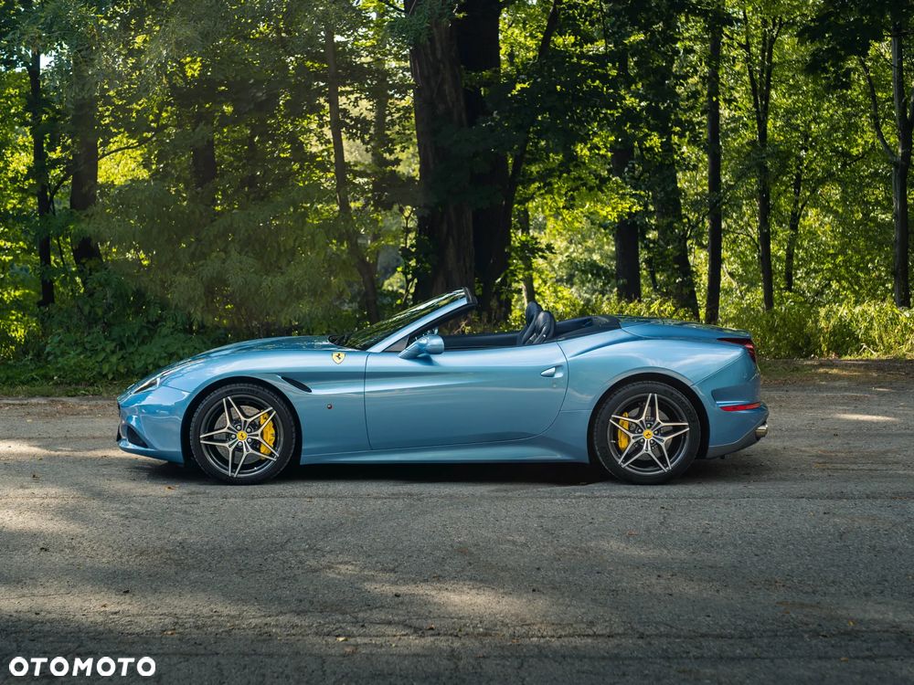 Ferrari California T - 9