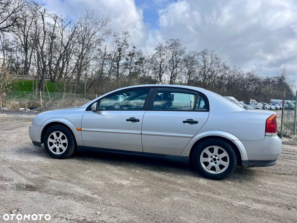 Opel Vectra - 8